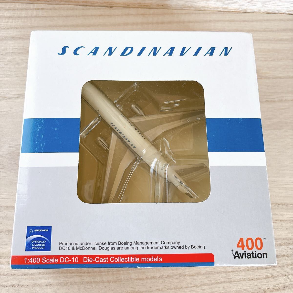 未使用・未開封 1/400 400 Aviation SAS ダグラス DC-10 スカンジナビア航空 アビエーション LN-RKB NO.AV4DC1004【A60】