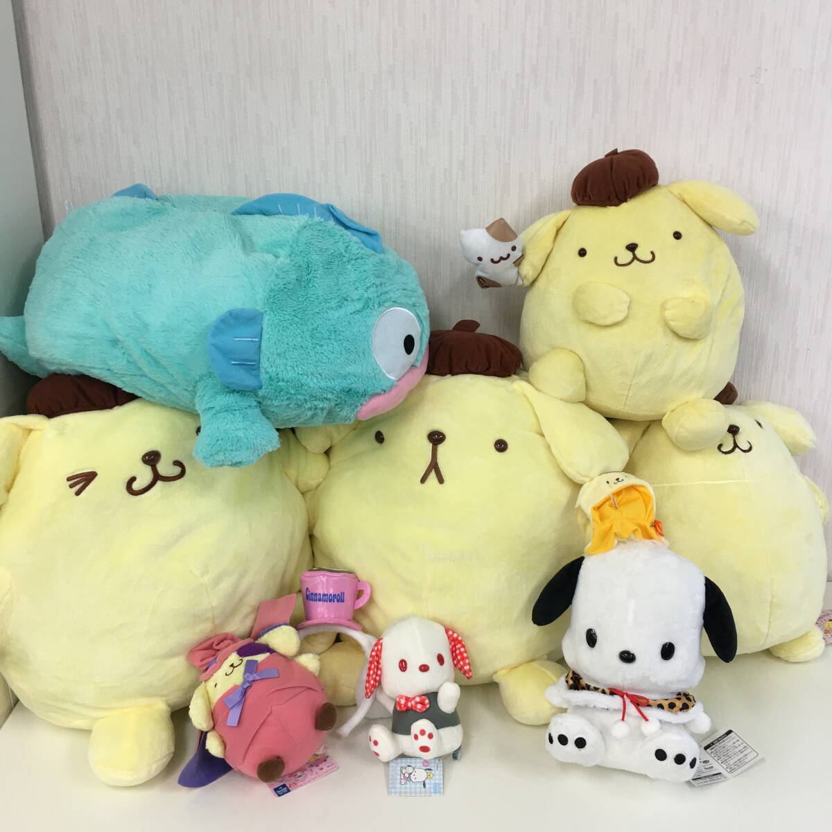 ぬいぐるみ・雑貨まとめ　10点　サンリオ　ポムポムプリン多め・ハンギョドン・ポチャッコ