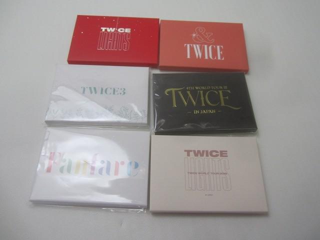 中古品 韓流 TWICE 4TH WORLD TOUR III IN JAPAN 他 フォトカード 60枚 グッズセット