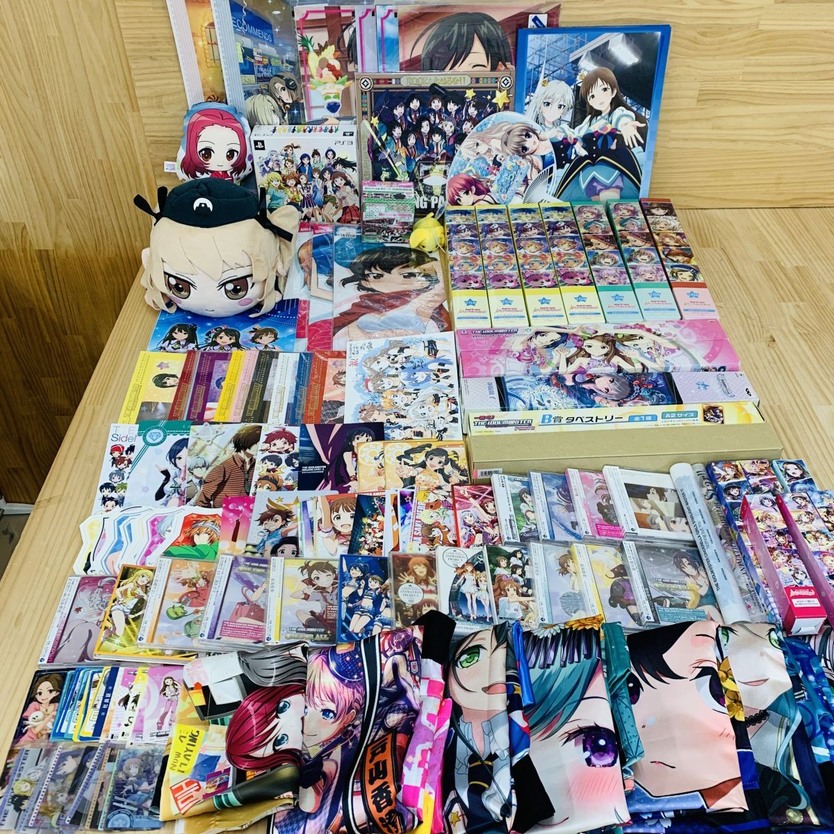 AQ49224 まとめ ガールズバンドパーティ バンドリ ガールズ&パンツァー ガルパン アイドルマスター アイマス ポスター カード ポストカード