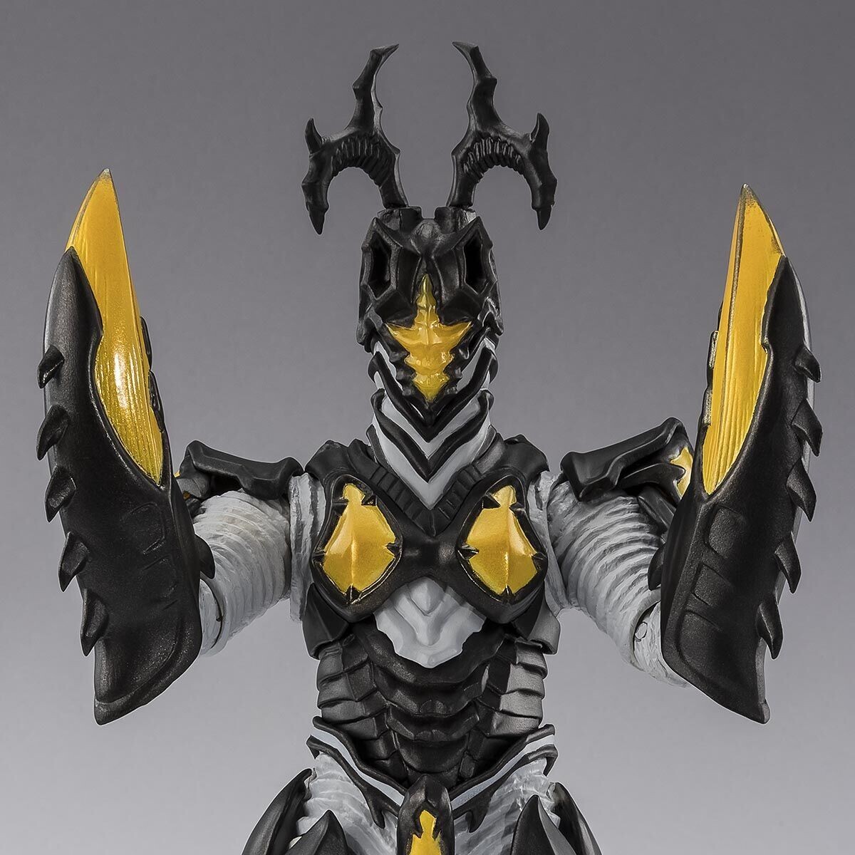 【新品未開封】【1円スタート】バンダイ ウルトラマンサーガ S.H.Figuarts ハイパーゼットン（イマーゴ）