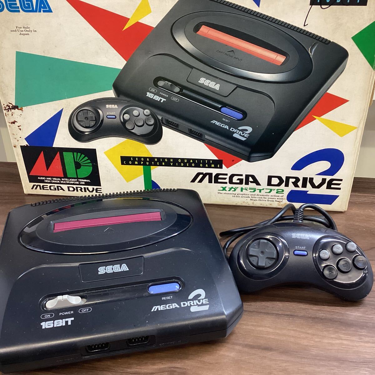 SEGA セガ メガドライブ2 本体　コントローラー 箱付