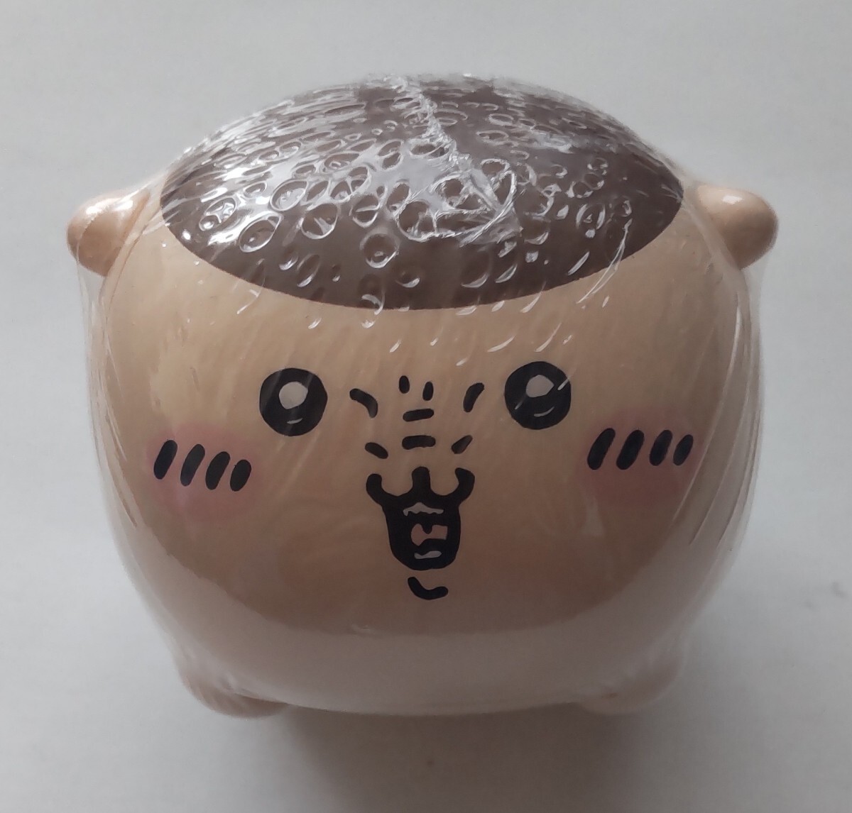 ちいかわ　貯金箱　くりまんじゅう　(傷あり)