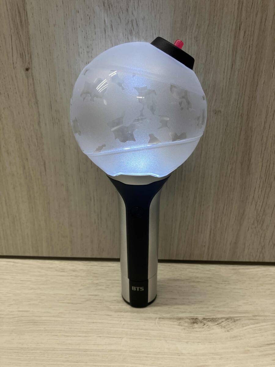 2★ BTS OFFICIAL LIGHT STICK VER.2 ペンライトARMY BOMB（アミボム）Ver.2