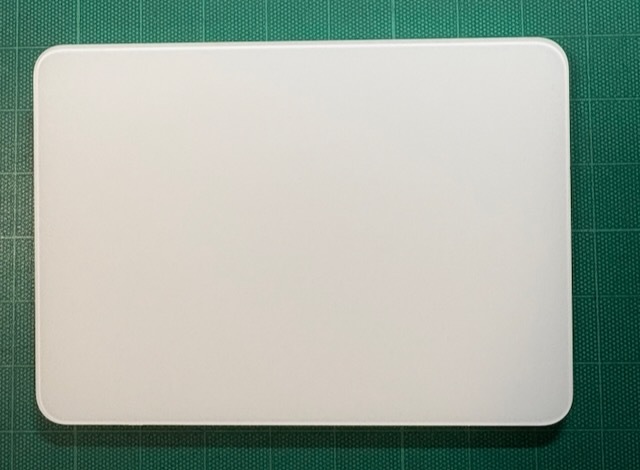 アップル　マジックトラックパッド　ライトニング　Apple Magic Trackpad　Lightning